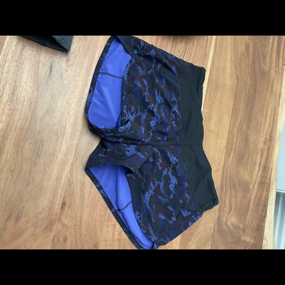 Lululemon shorts - Picture 2 of 3